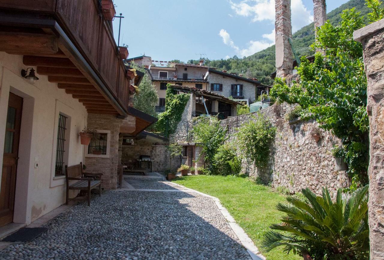 Charming Rustic House *